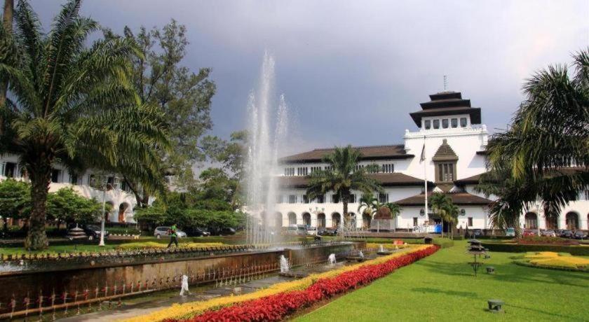 Nalendra Hotel Bandung Extérieur photo